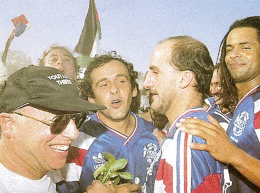 Thierry Roland, Michel Platini et Yannick Noah à Jéricho, le 8 octobre 1993. © VCF